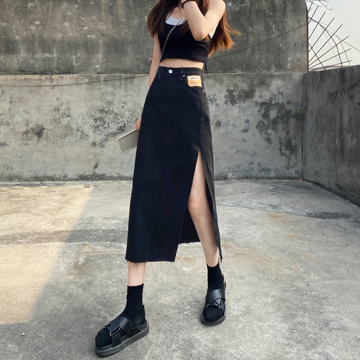 VIO (Defect) Woman High Slit Black Denim Skirt